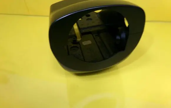 Steering wheel column trim