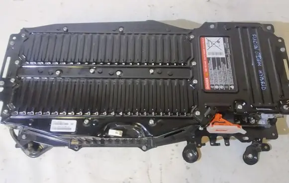 Ford Fusion II Hybrid / electric car battery FG9810B759AA EE01A1504400100230