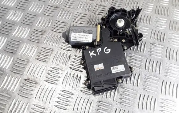 Volkswagen Sharan Rear door window regulator motor 7M3959811 106234100