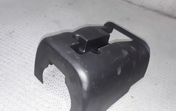 Mitsubishi Lancer VIII Steering wheel column trim 8065A015