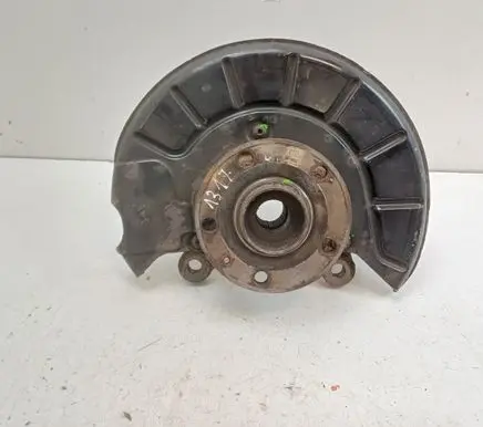 Front wheel hub