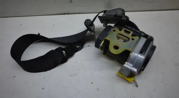 Mercedes-Benz E W211 Front seatbelt A2118600285 561014601