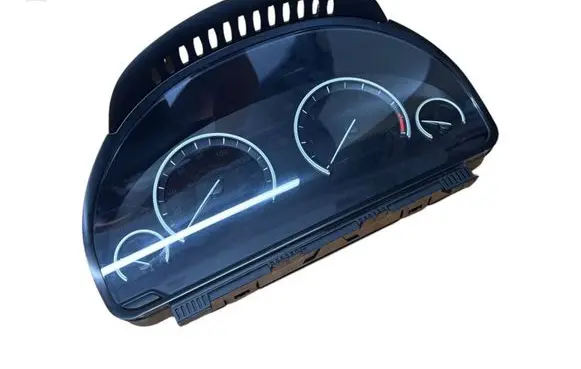 BMW 6 F12 F13 Speedometer (instrument cluster) 9268408 6341571 955426