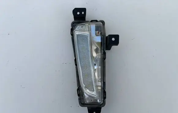 Suzuki Vitara (LY) LED Daytime headlight W1378 STANLEY-W1378