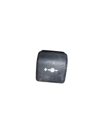 BMW 5 E60 E61 12 V Socket (rear) 6904008