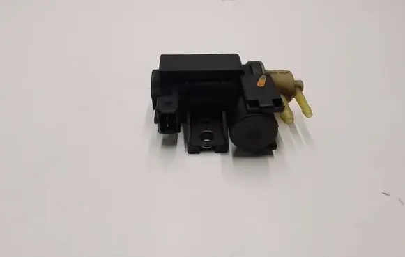 Nissan Qashqai Vacuum valve 8200790180 70181405 14T157