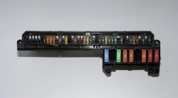 BMW 5 E60 E61 Fuse box set 6957330