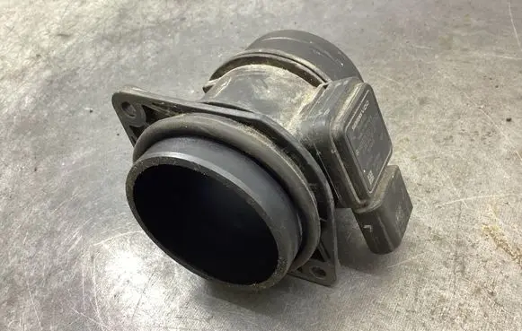 Mercedes-Benz C W203 Mass air flow meter A0000942948 5WK97003