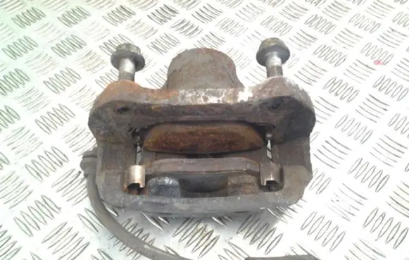 Opel Insignia A Front brake caliper