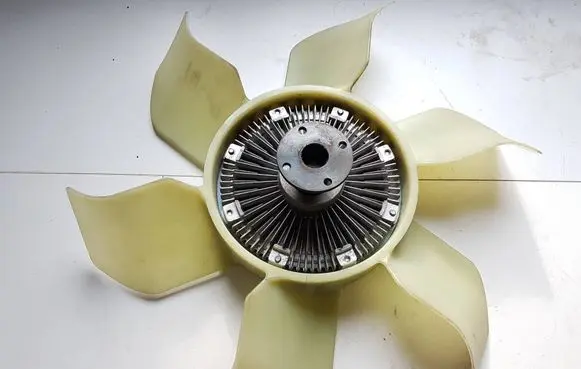 Mitsubishi L200 Viscous fan clutch 1320A015
