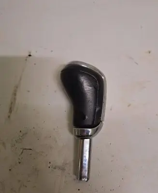 Citroen C6 Gear lever shifter trim leather/knob