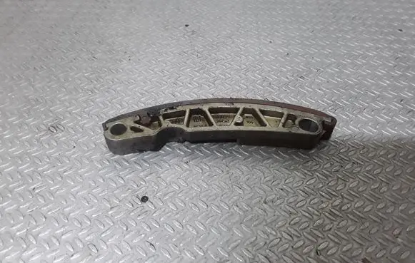 Volkswagen Touareg I Slide rail for timing chain 059109469F