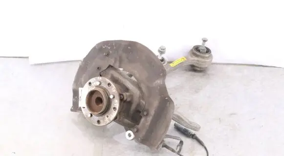 BMW 6 E63 E64 Front wheel hub spindle knuckle 2282889 2282670 2348049