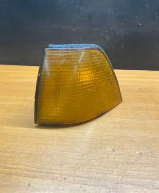 BMW 3 E36 Front indicator light 48703