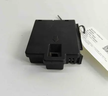 Porsche Cayenne (9Y0 9Y3) Current control relay 4M0941824AR