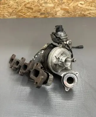 Volkswagen Touran II Turbo 03L253016T