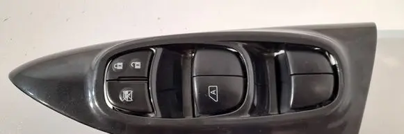 Nissan Juke I F15 Electric window control switch 254011KA5E
