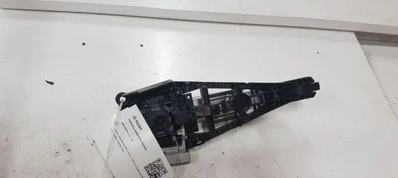 Opel Astra J Front door exterior handle 14096401R