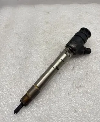 Fuel injector