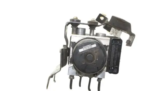 Nissan Pathfinder R51 ABS Pump 476604X30D