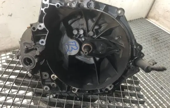 Peugeot 207 Manual 5 speed gearbox 20DP66