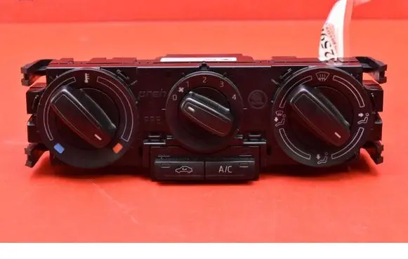 Skoda Rapid (NH) Climate control unit 5JA820045A