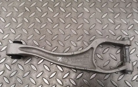 Rear upper control arm/wishbone