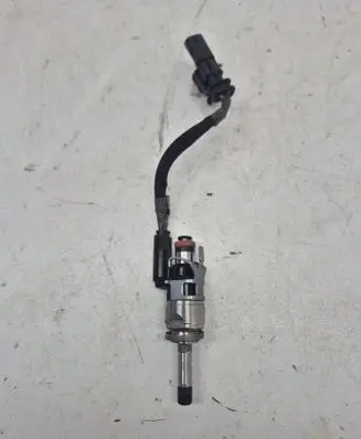 Fuel injector