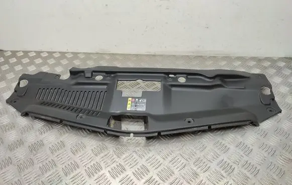 Buick Encore I Radiator trim 95079808
