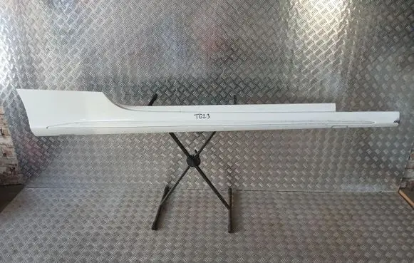 Mercedes-Benz C W205 Thresholds for All-terrain vehicles A2056980600