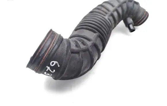 KIA Carnival Air intake hose/pipe 28130-4D600