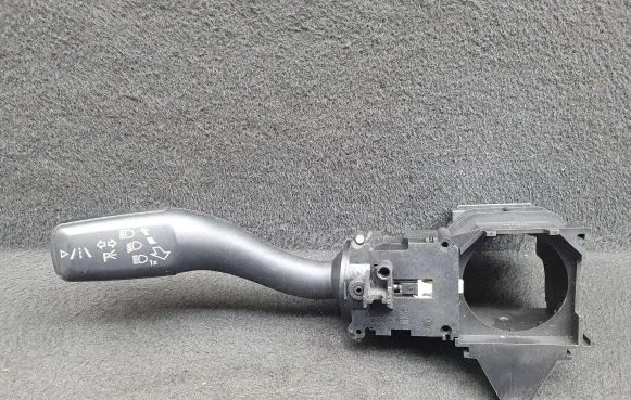 Audi A6 S6 C6 4F Indicator stalk 4E0953513M