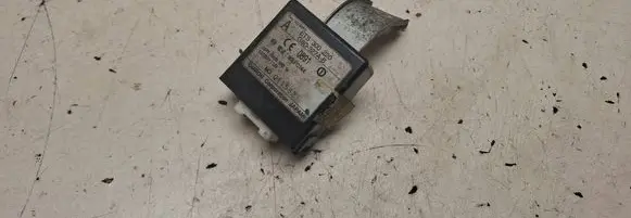 Mazda MPV Door central lock control unit/module G8D327AB ETS300220 011582