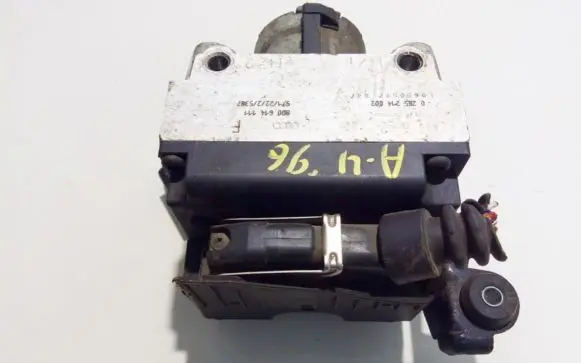Volkswagen Golf IV ABS Pump 1J0907379G