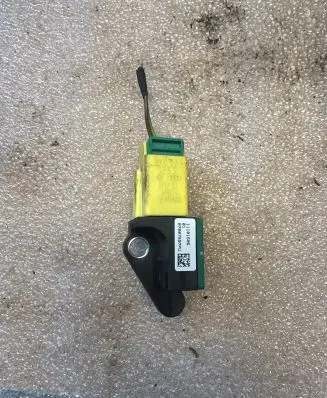 Volkswagen Tiguan Airbag deployment crash/impact sensor 5N0959351B 07007597PU 11101606