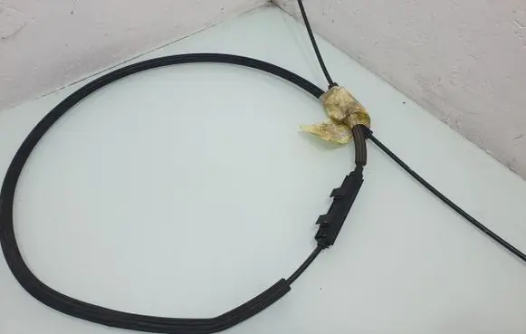 Audi Q5 SQ5 Engine bonnet/hood lock release cable 8R1823531