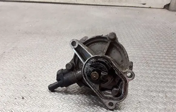 Hyundai i30 Vacuum pump 288102A101