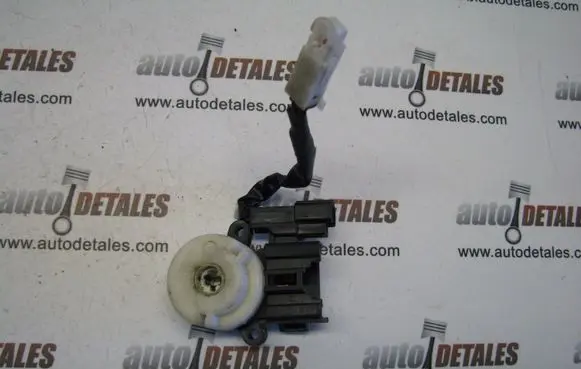 Toyota Avensis T220 Ignition lock contact 