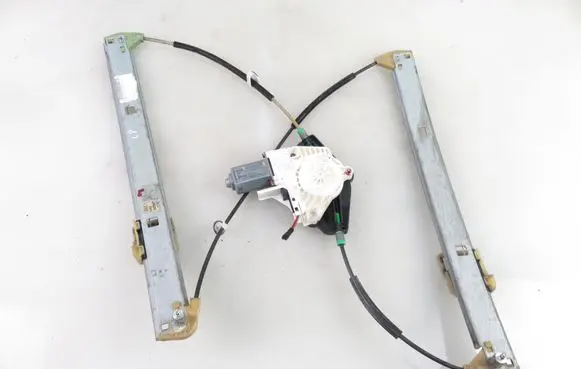 Audi Q5 SQ5 Front door window regulator with motor 8K0959801B