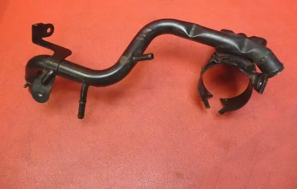Audi A3 S3 8L Engine coolant pipe/hose 038121071R