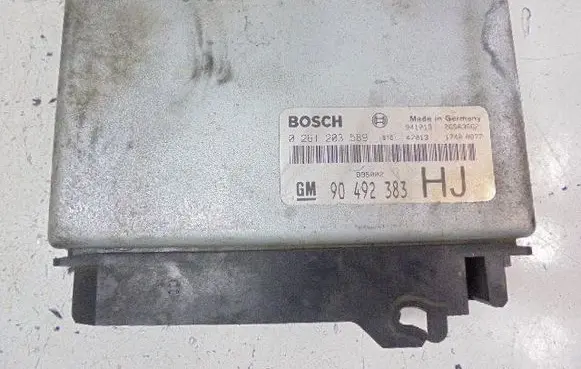 Opel Omega B1 Engine control unit/module ECU 90492383