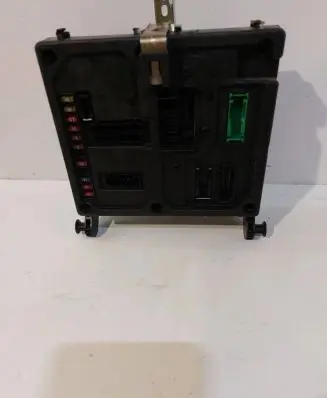 Volkswagen Sharan Fuse module 7M3962258AC 625209913 2M2114B205BA