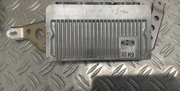 Toyota Yaris Engine control unit/module 896610DK90