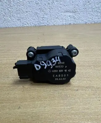 Mercedes-Benz C W203 Other devices D9934 A2038201642