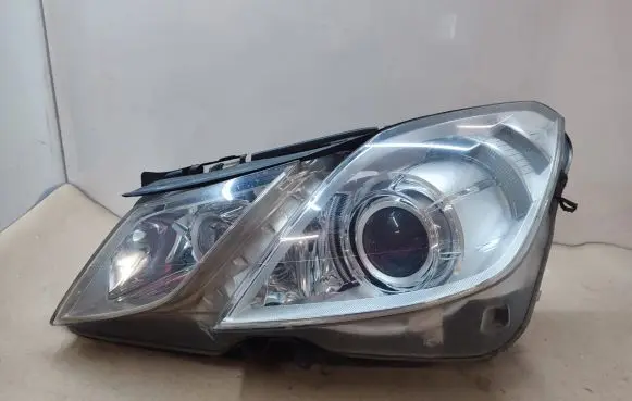 Mercedes-Benz E C207 W207 Headlight/headlamp A2078200159KZ