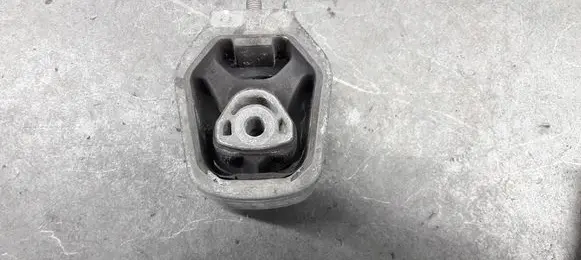 Mercedes-Benz A W169 Engine mount vacuum valve a1692401317