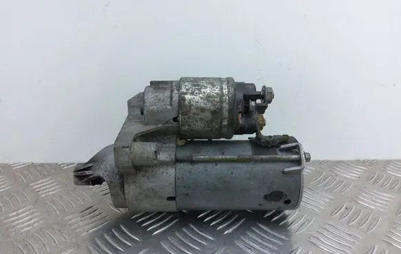 Peugeot 208 Starter motor 9688268480