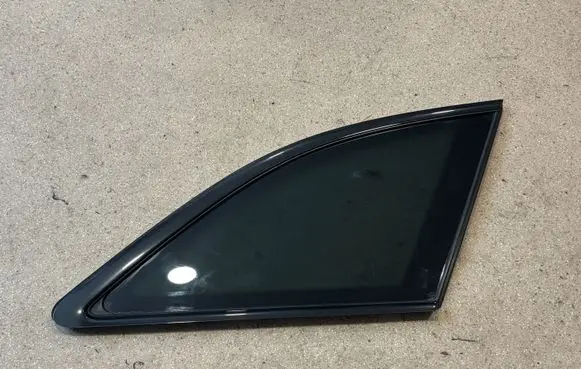 Audi A4 S4 B9 Rear side window 8W9845298S