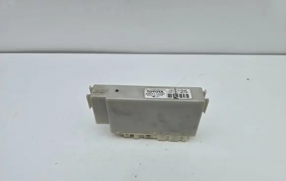 Toyota Auris 150 Other control units/modules 8264112280 72818715 1Y050151
