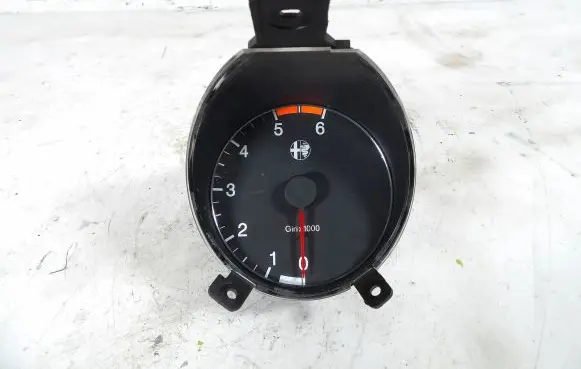 Alfa Romeo 156 Speedometer (instrument cluster) 156034514